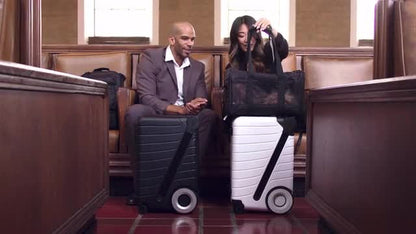 A Carry-on You Effortlessly Push Forward